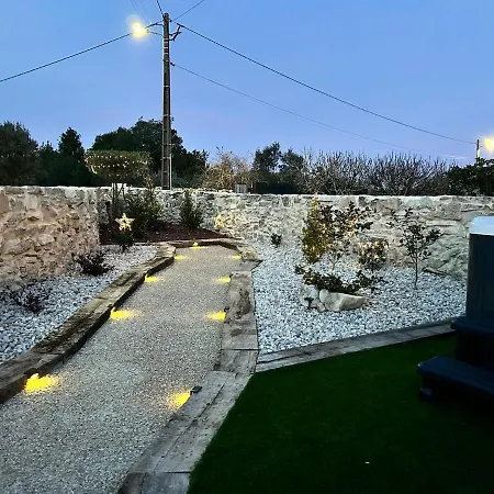 Ferienhaus Casinha Do Palheiro T1-casinhas De Tras Eiras