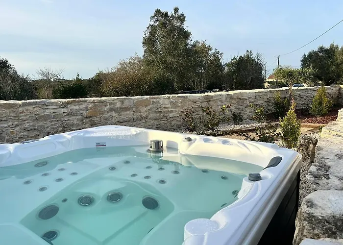 Casinha Do Palheiro T1-casinhas De Tras Eiras